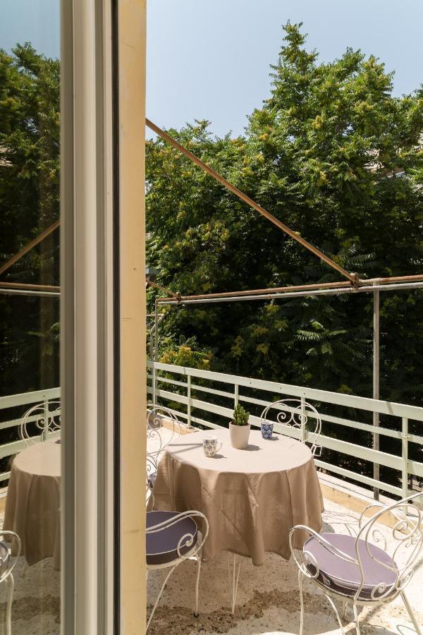 Apartamento Art Point Under Acropolis Atenas Exterior foto
